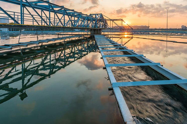 Water Treatment plant photo by tuastockphoto